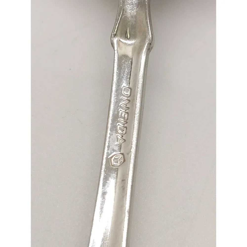 Oneida Juilliard Tablespoons Set of 5 Silver Stainless Steel Flatware 7.25 Cubed